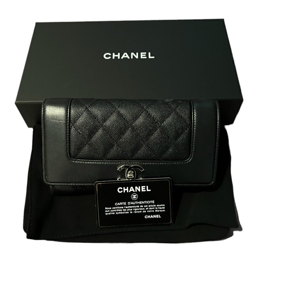 Chanel gusset flap wallet - Picture 2 of 7